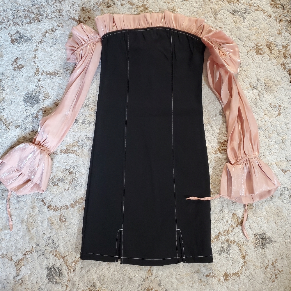Off Shoulder mini dress Small - Picture 4 of 4